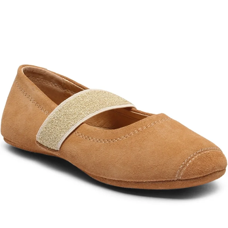 Bisgaard Indoor Shoes Ballet Tan Lightweight Tennis Sneaker Look  