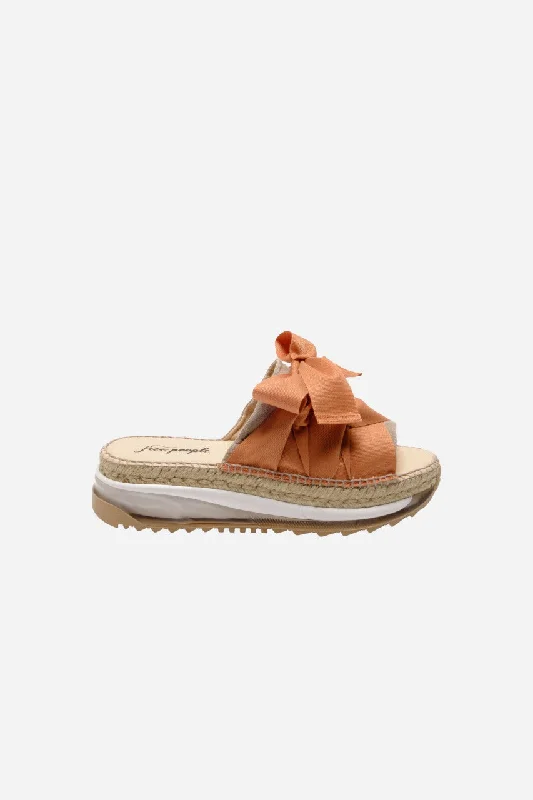 Free People Shoes Chapmin Sport Sandals in Pancake Waterproof Hiking Boot Design  