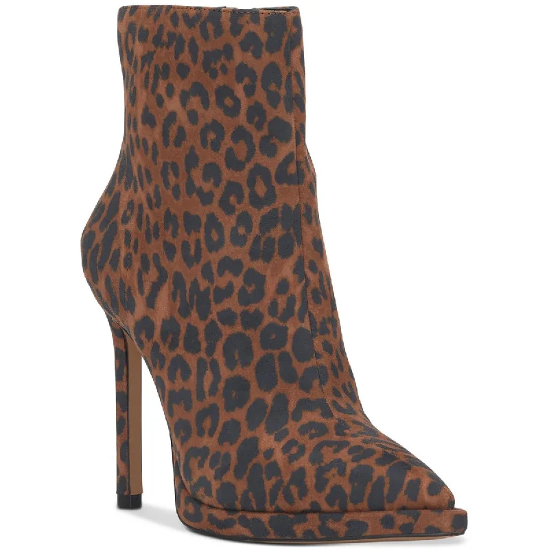 Natural Safari Leopard