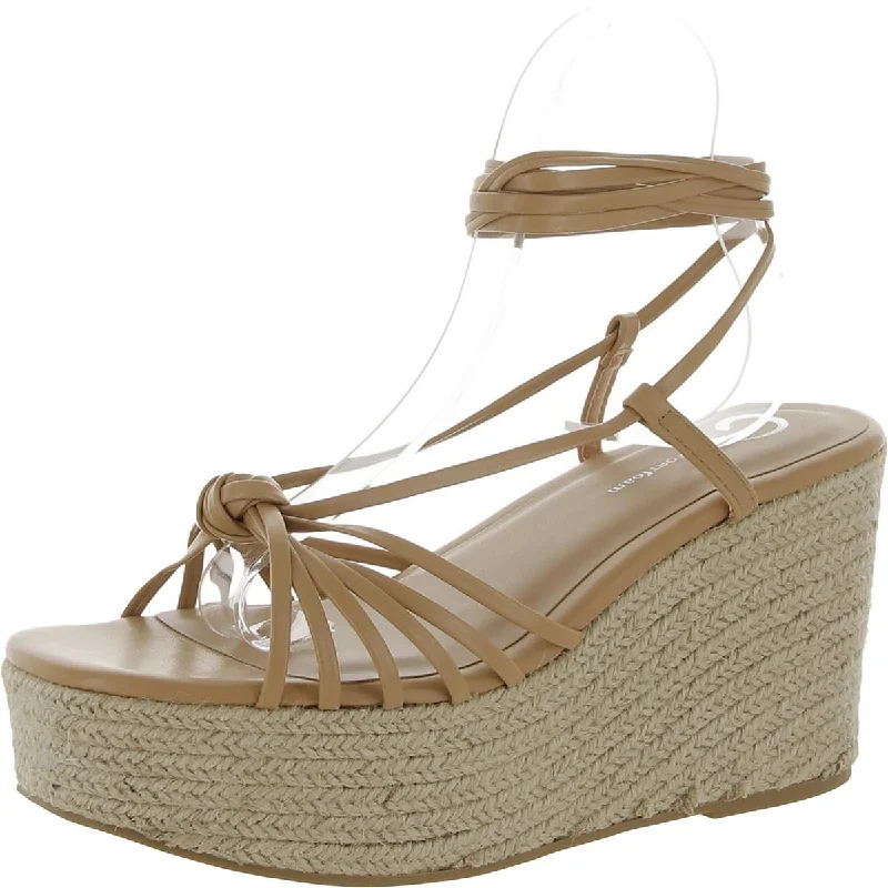 Journee Collection Womens Leather Strappy Wedge Sandals Quilted Shoe Design  