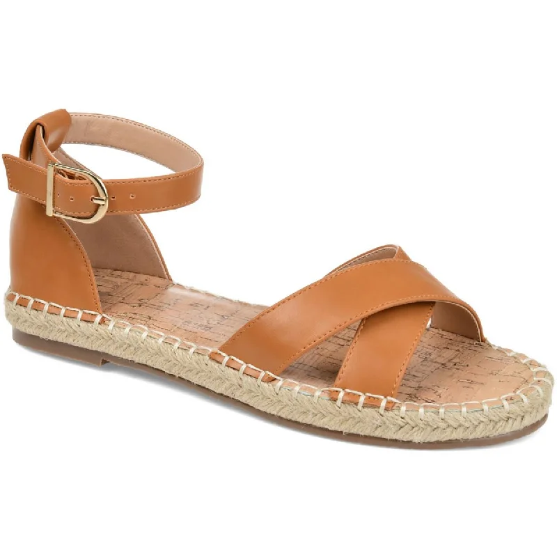 Journee Collection Womens Lyddia  Faux Leather Buckle Strappy Sandals Monochromatic Shoe Look  