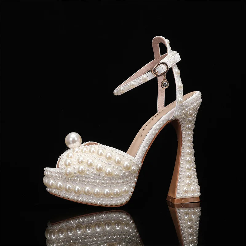 luxury Women Sandals Fashion High Quality Wedding Shoes Women New Pearls Studs Luxury Peep Toe High Heels Buckle Woman Sandal 43 Skateboarding Sneaker Style luxury Women Sandals Fashion High Quality Wedding Shoes Women New Pearls Studs Luxury Peep Toe High Heels Buckle Woman Sandal 43 Skateboarding Sneaker Style