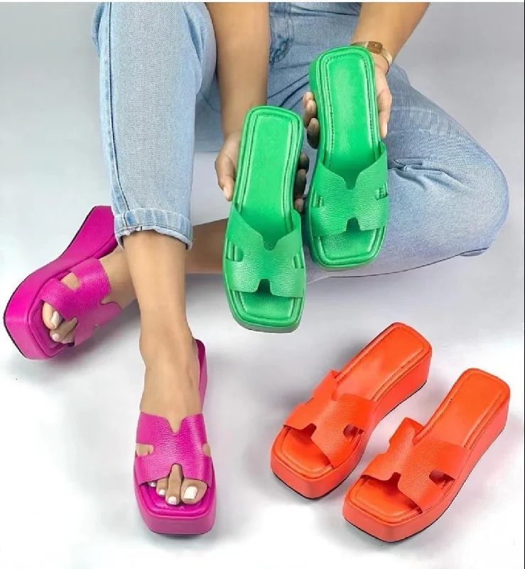 Wholesale 2023 summer thick bottom candy color fashion stylish slide slipper casual shoes Hiking Boot Durability Style  