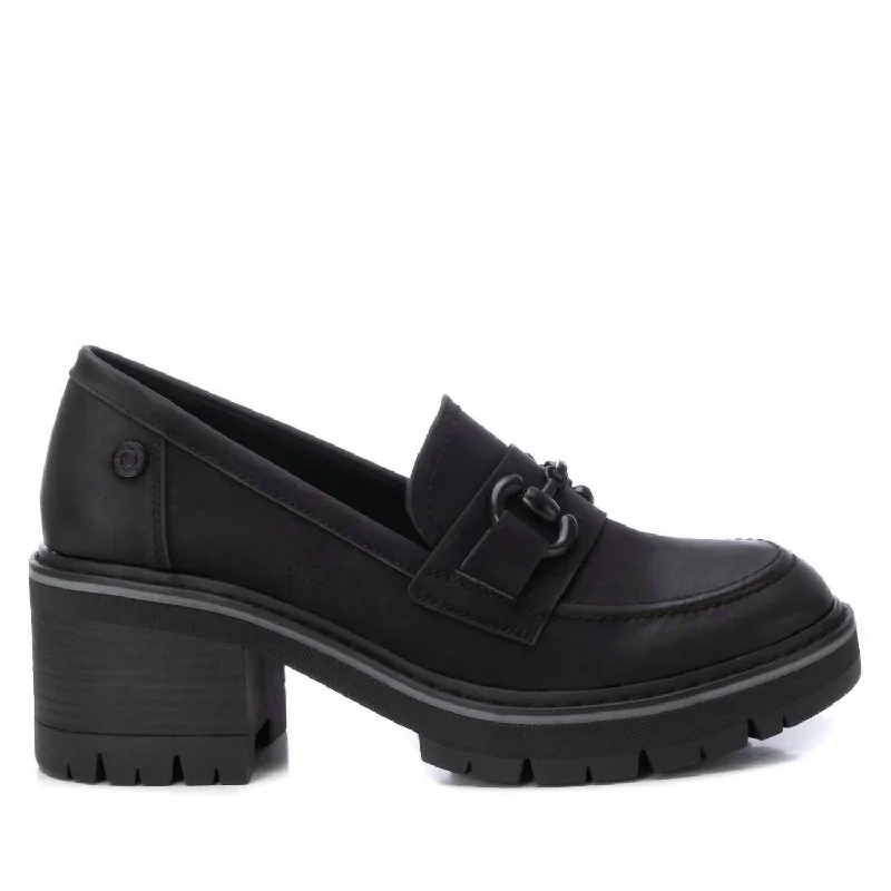 Women's Heeled Moccasins In Black Monochromatic Shoe Look  