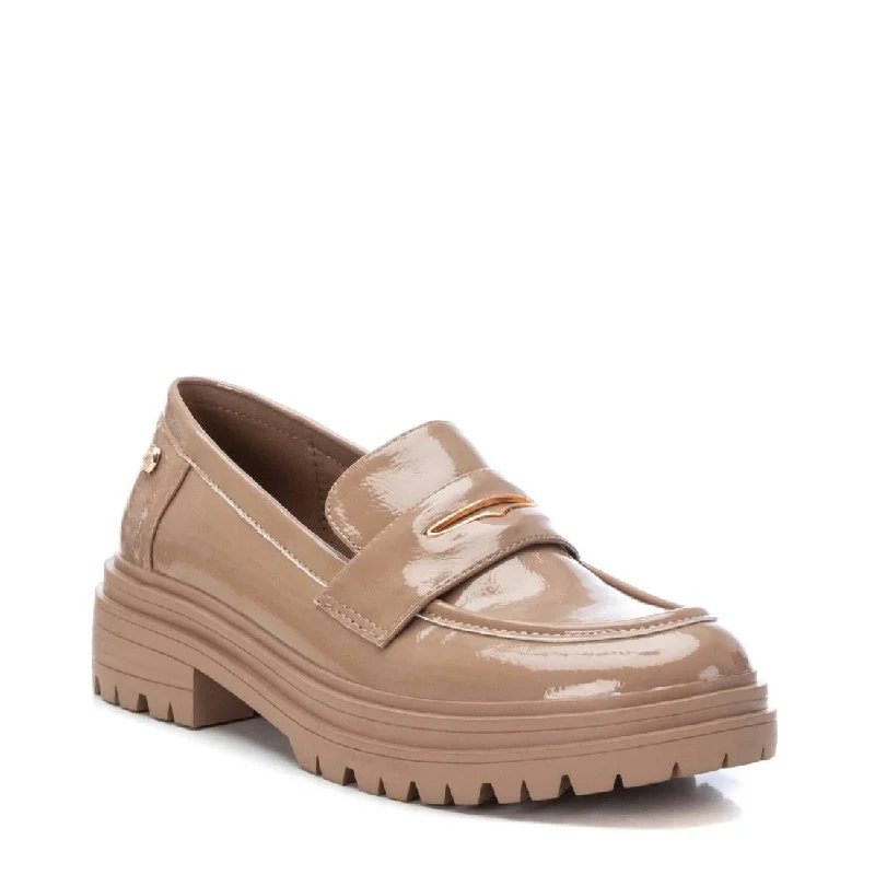 light/pastel brown