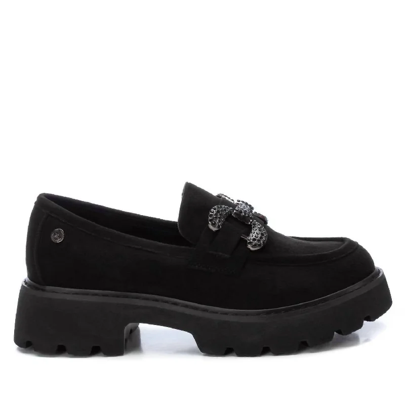 Women's Moccasins Shoes In Black Beaded Moccasin Design 