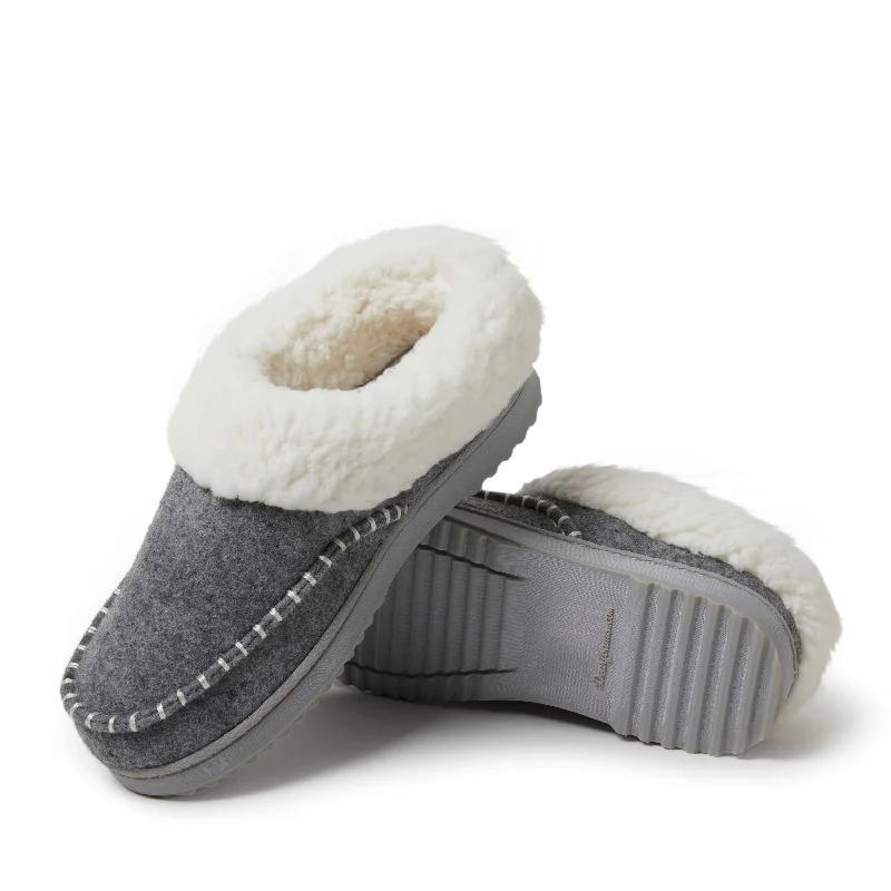 Dearfoams Women's Nyla Felted Plaid Moccasin Toe Clog Slipper Vintage Oxford Appeal 