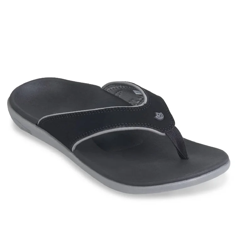 Women's Yumi Plus Flip-Flops In Onyx Ivy League - Inspired Derby Look 