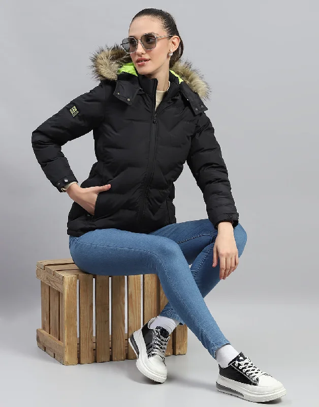 Women Black Solid Hooded Full Sleeve Jacket