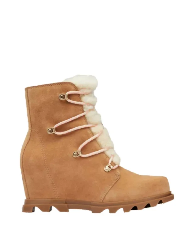 Joan Of Arctic Wedge Iii Lace Cozy Boots In Tawny Buff, Gum Ii Hemp - Material Shoe Style Joan Of Arctic Wedge Iii Lace Cozy Boots In Tawny Buff, Gum Ii Hemp - Material Shoe Style
