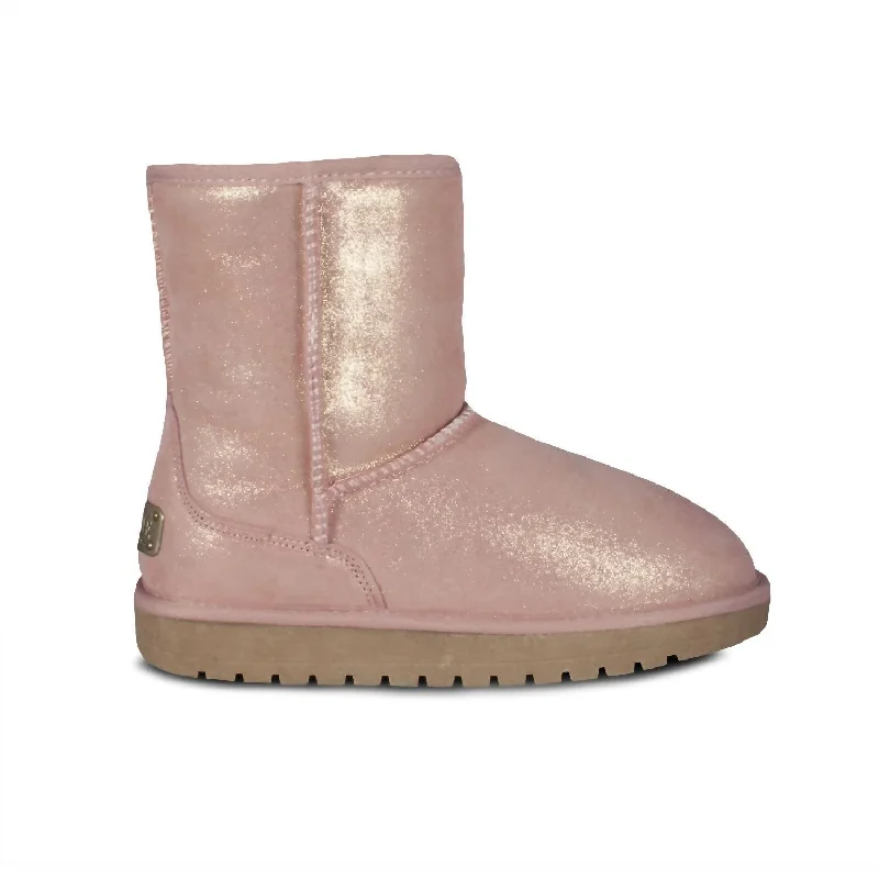 Ladies Boot In Metallic Minimalist Sneaker Style  