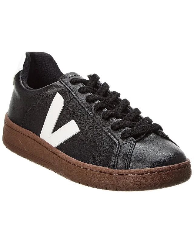 VEJA Urca Sneaker Loose - Fit Slipper Style  