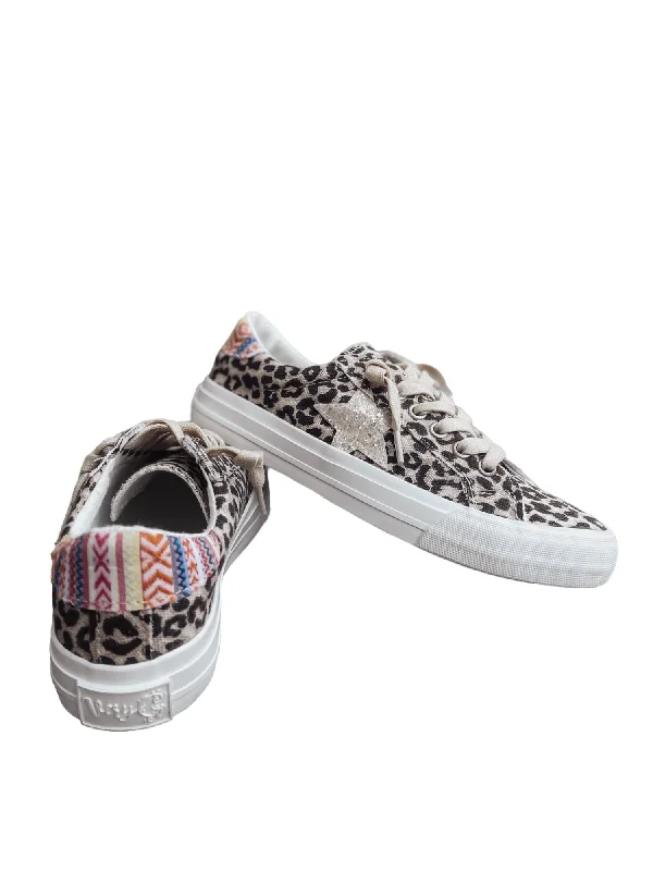 Women's Cosmic 2 Star Sneaker In Taupe Two - Tone Shoe Design  