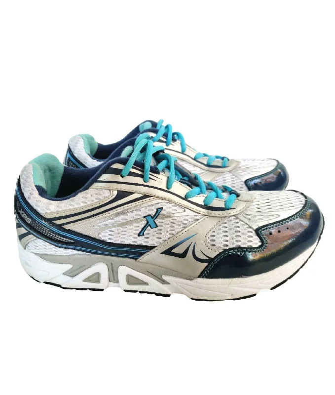 Women's Genesis Xps Running Shoes - Wide In White/light Blue Memory - Foam Slipper Look  
