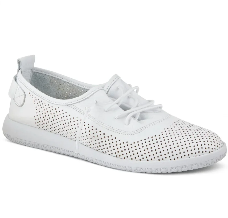 Women's Skyharbor Sneakers In White British Gentleman Oxford Style  