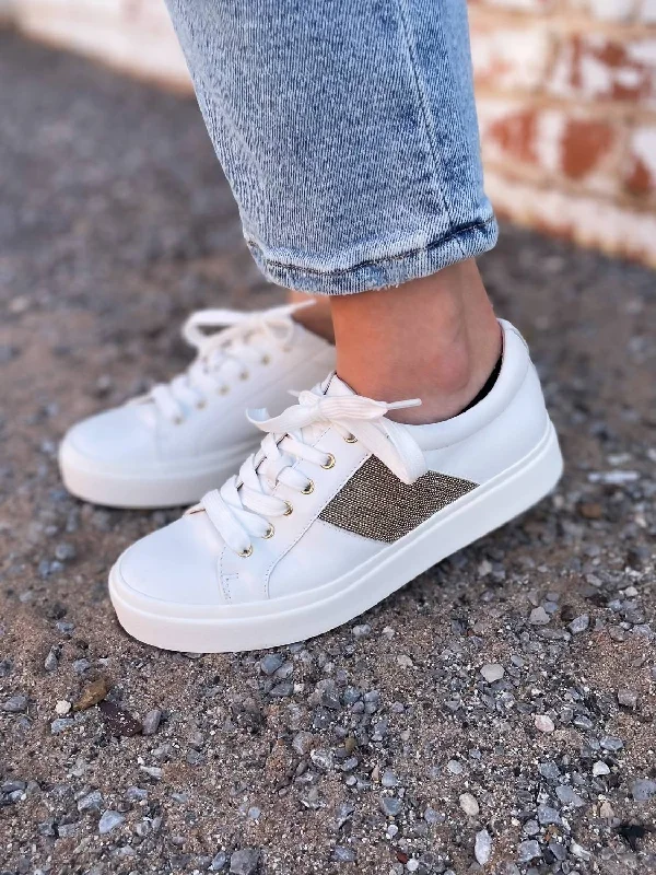 Yavin Chain-Trim Sneaker In White Minimalist Sneaker Style  