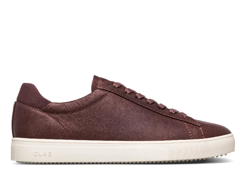 BRADLEY ESSENTIALS Checkered Shoe Pattern Look  