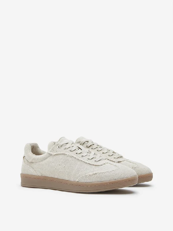 LUNA BLU Beige Lace-Up Sneakers Leather Driving Shoe Style  