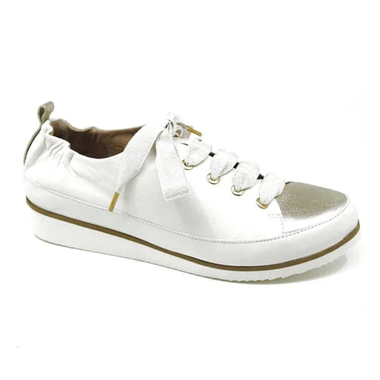 Nova Metallic Trim Shoe Design  