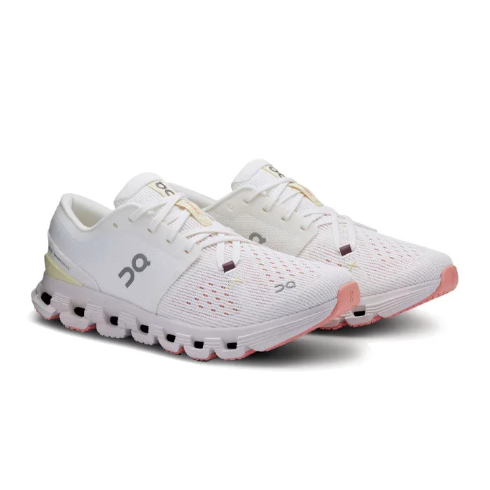 On Women's Cloud X 4 Shoes - Ivory / Sand Vintage Oxford Appeal 