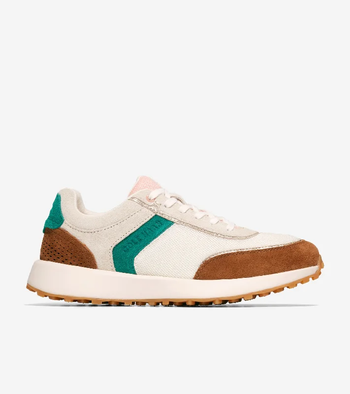 Women's GrandPrø Wellesley Sneaker Two - Tone Shoe Design  